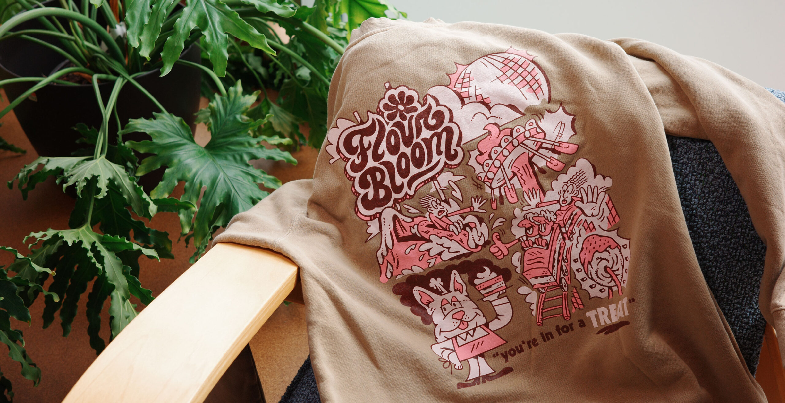 Flour Bloom shirt close up